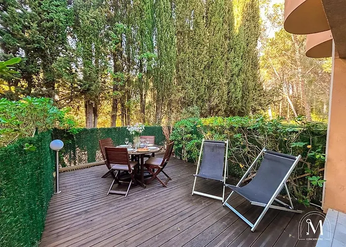 Avec Jardinet Dans Avec Piscine Daire *